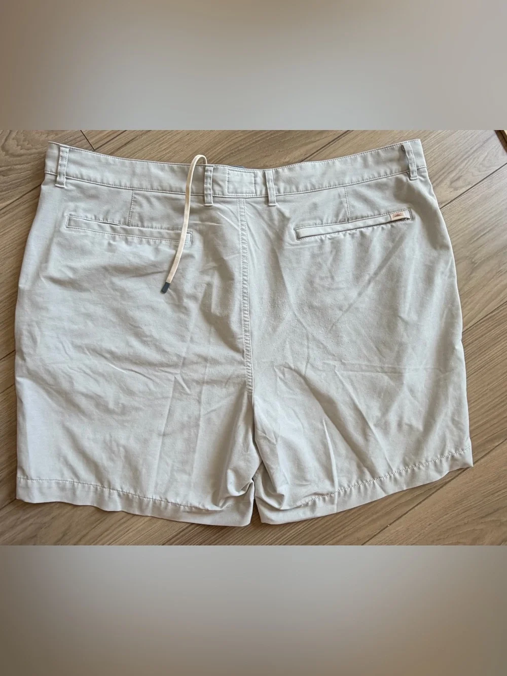Faherty All Day Stretch Chino Shorts Light Gray 7” inseam Sz 40
